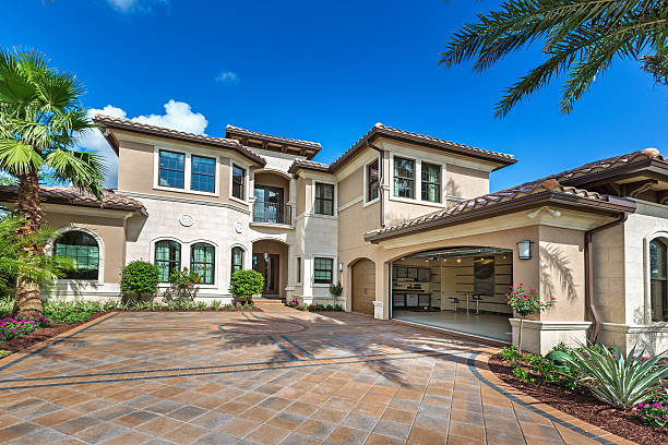  Hollister, CA Driveway Pavers Pros